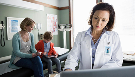 image-mom and son visit doctor